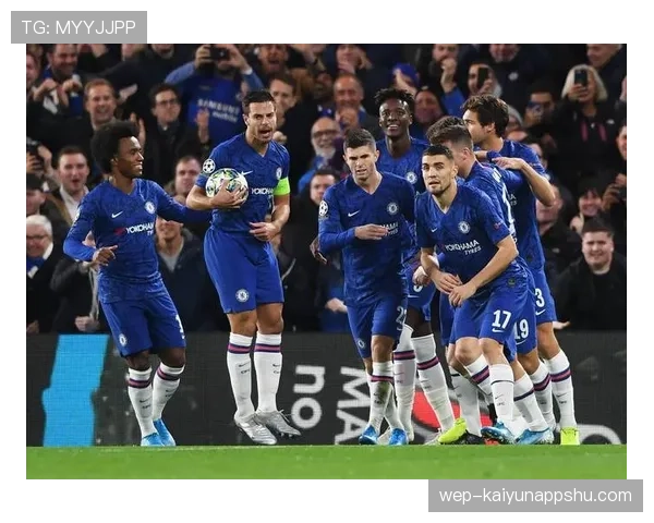 切尔西重建进程仍未完成：阶段性成果显现，竞争格局仍处调整期