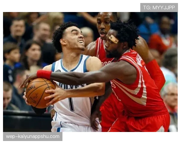 进攻犯规的判定标准：哪些身体接触会被视为进攻方犯规？